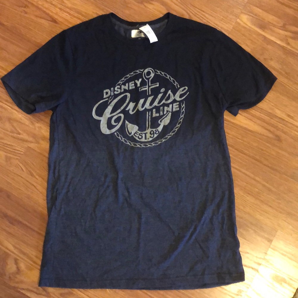 Disney Cruise shirt NWT